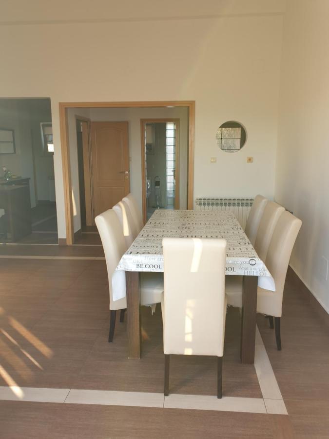 Apartments Seafront Villa Пула Екстериор снимка